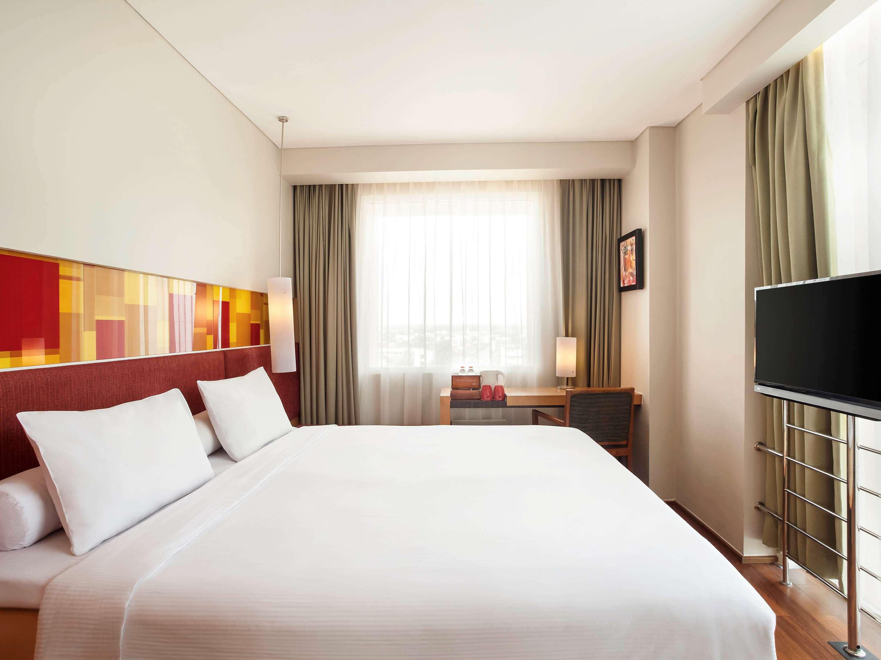 Ibis Styles Solo Hotel Buitenkant foto